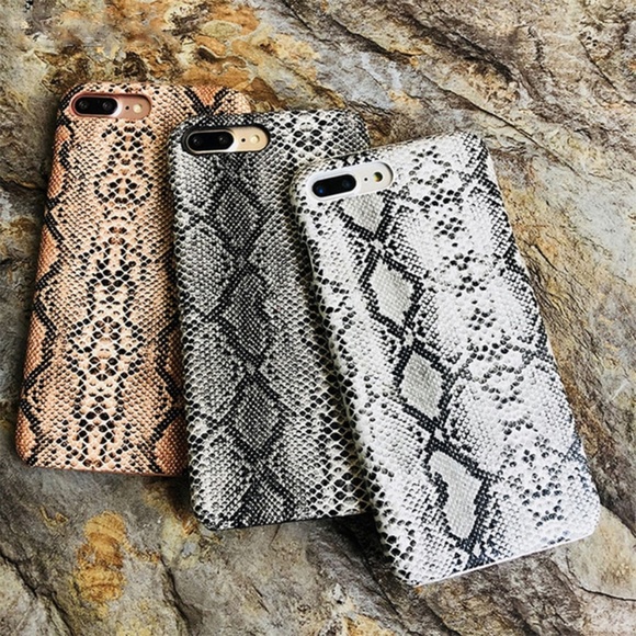 Star Posh Accessories - Stylish Snake Print iPhone X Phone Case Cover
